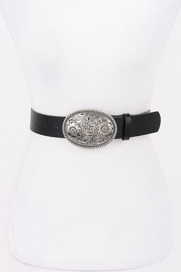 Edgy western belt for jeans and skirts with oversized buckle


