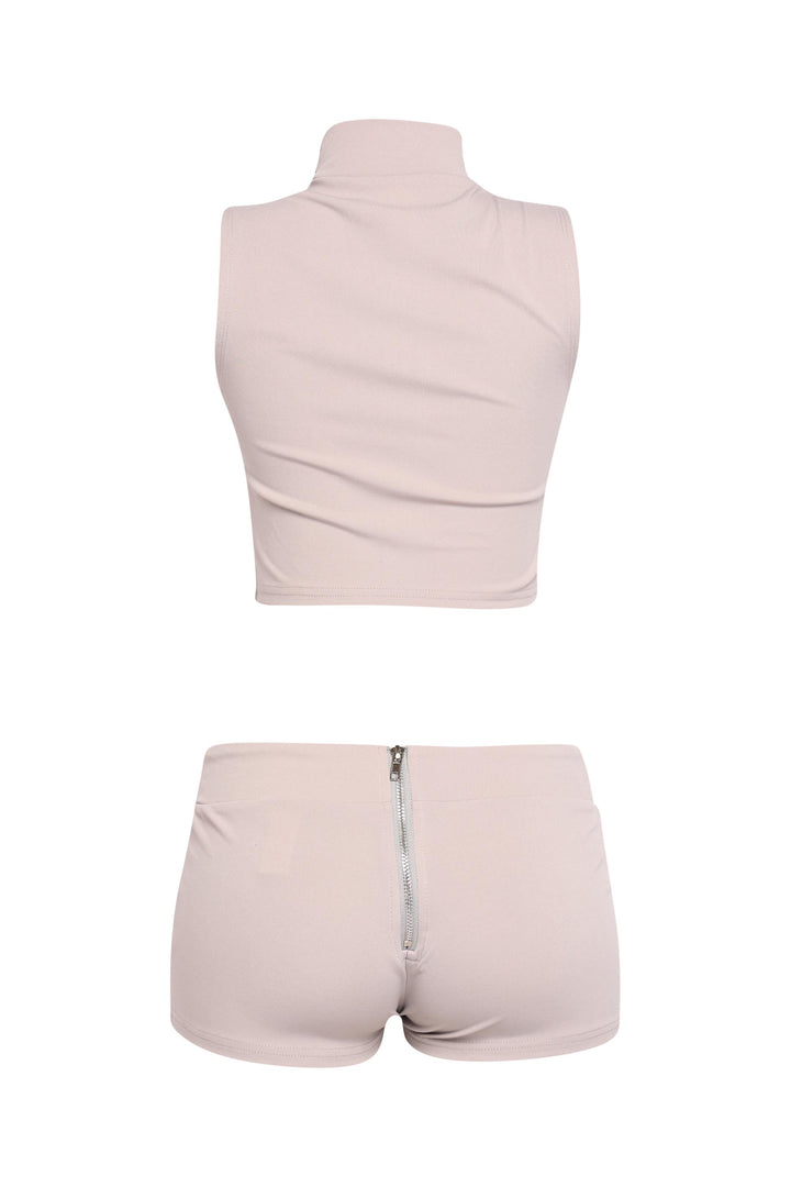 Sporty grey zip set with mockneck and straight hem shorts

