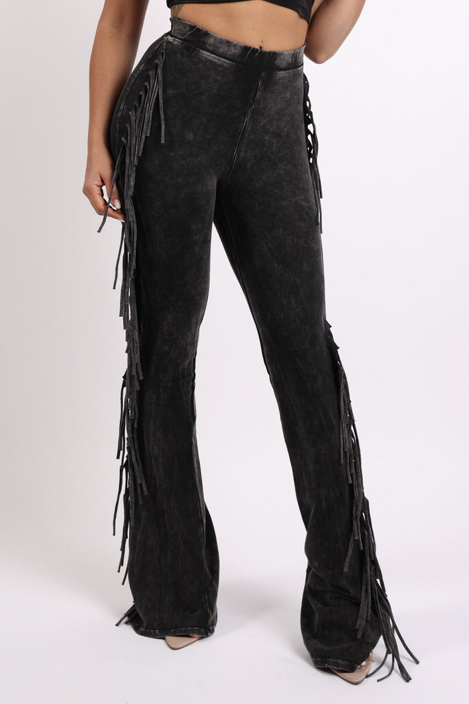 Soft Stretch Fringe-Detail Pants – Forgiving High-Waist Everyday Style