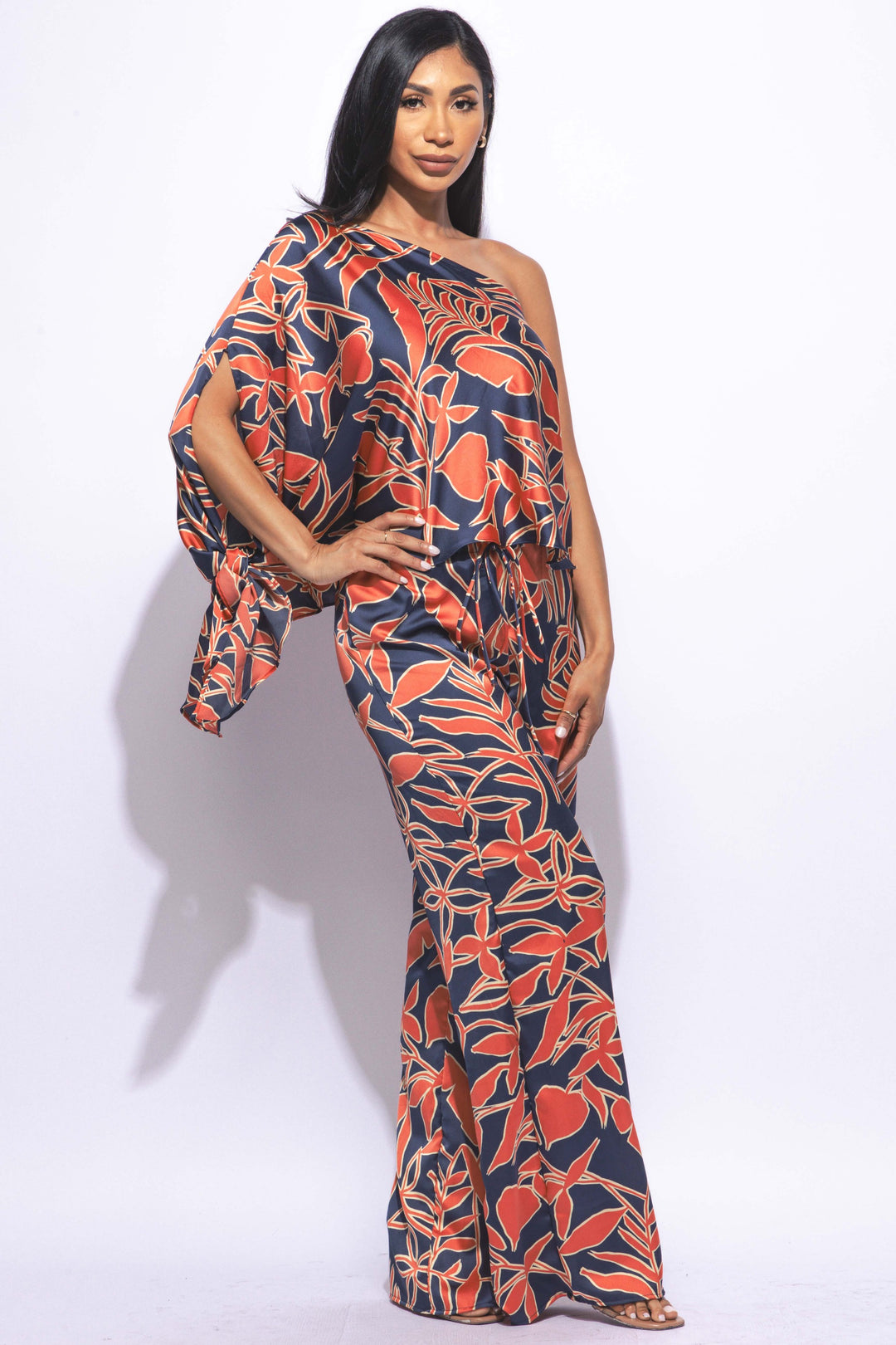 Satin one shoulder flowy set with wide leg pants