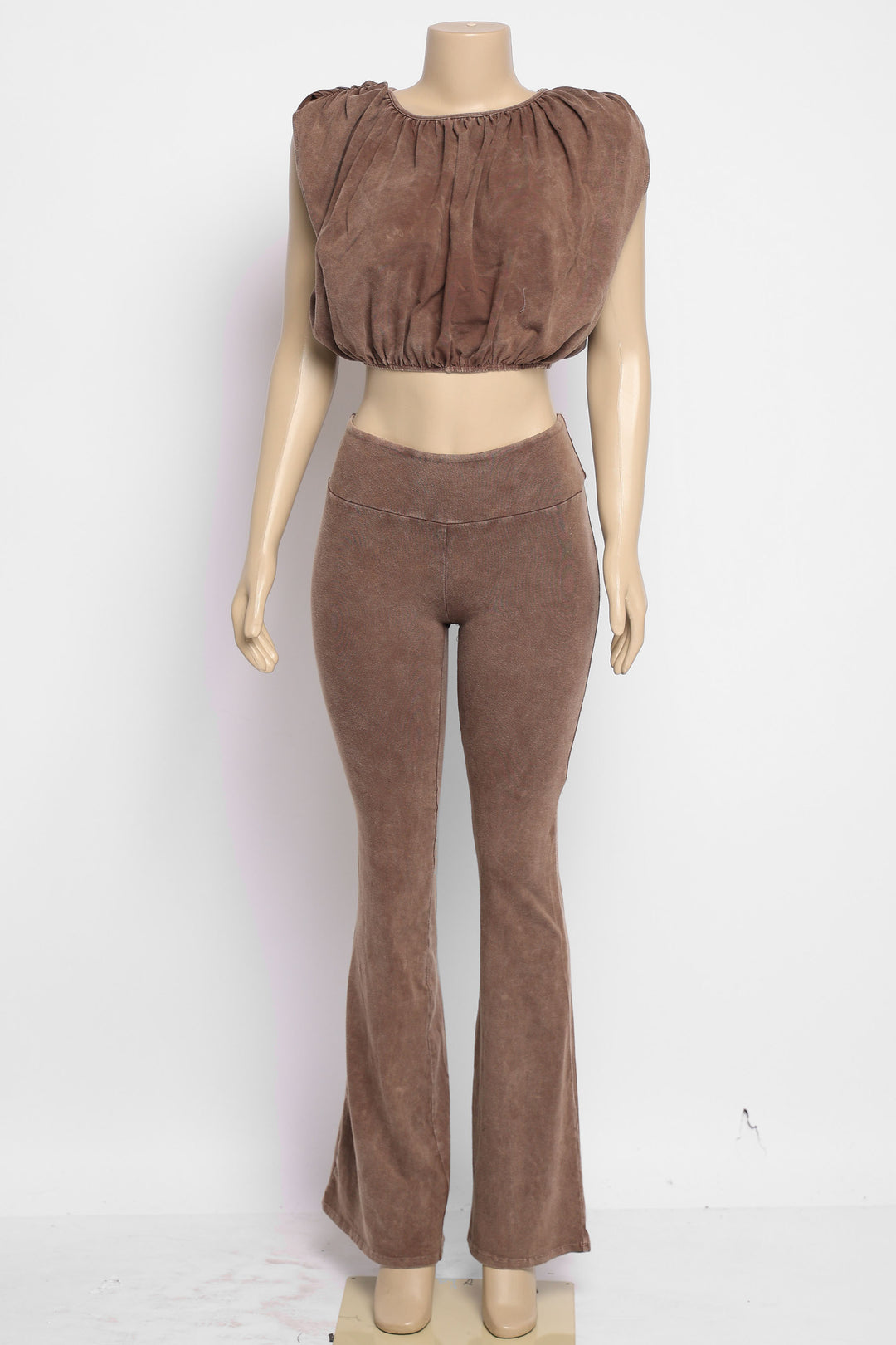 Front view of cocoa bubble crop top and flare pant set in washed cotton