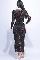Accent Collared lace maxi dress with slit
