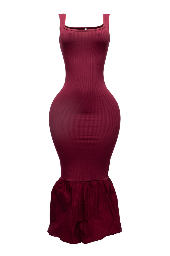 Sleeveless mermaid bubble hem dress