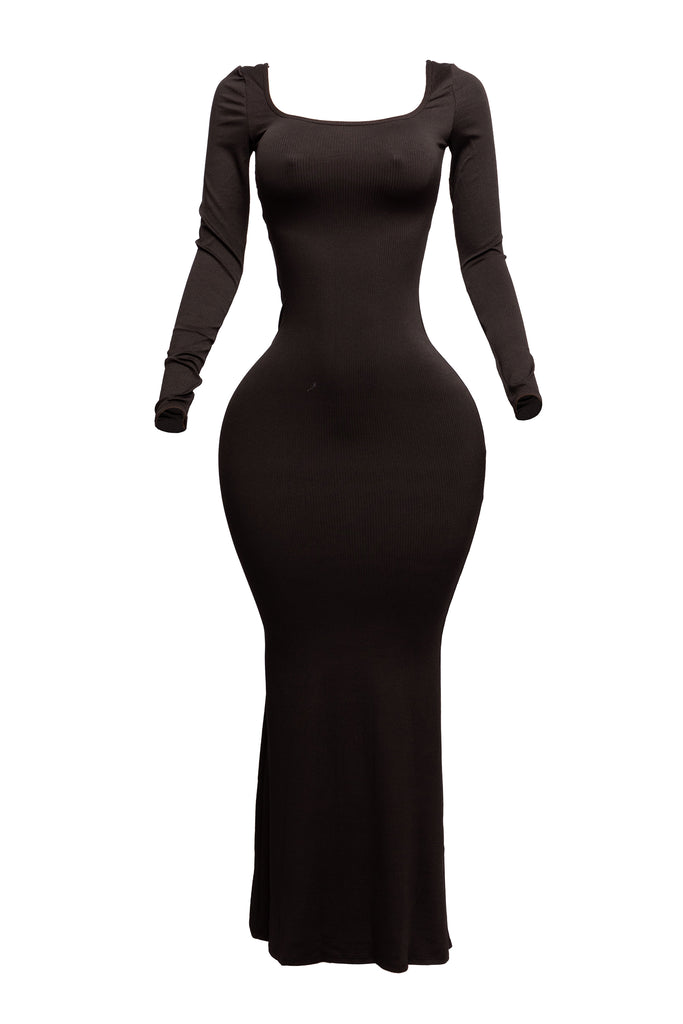 Scoop neck long sleeve mermaid maxi dress