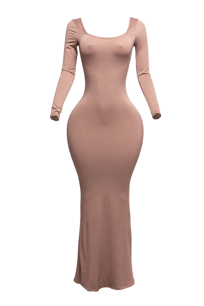 Scoop neck long sleeve mermaid maxi dress