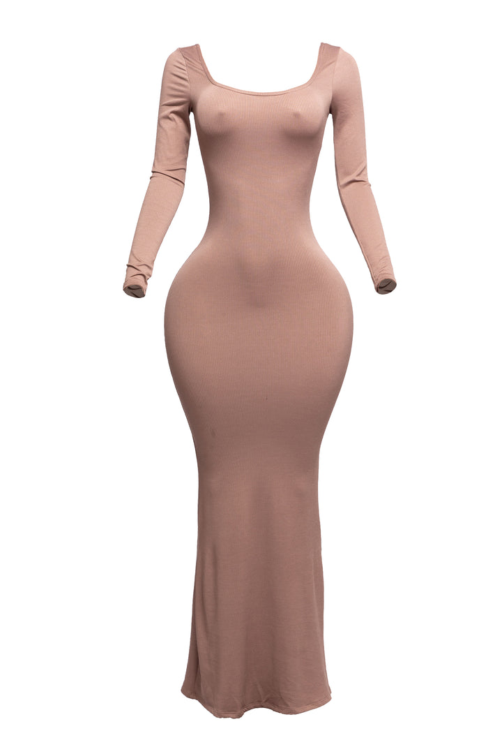 Scoop neck long sleeve mermaid maxi dress