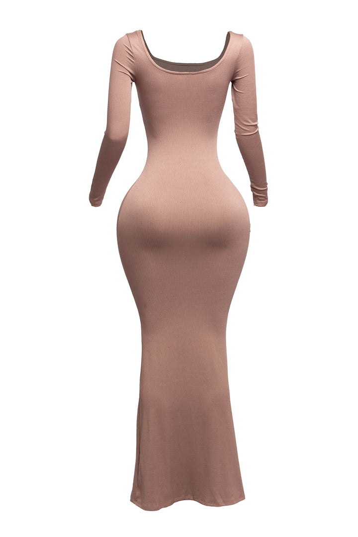 Scoop neck long sleeve mermaid maxi dress