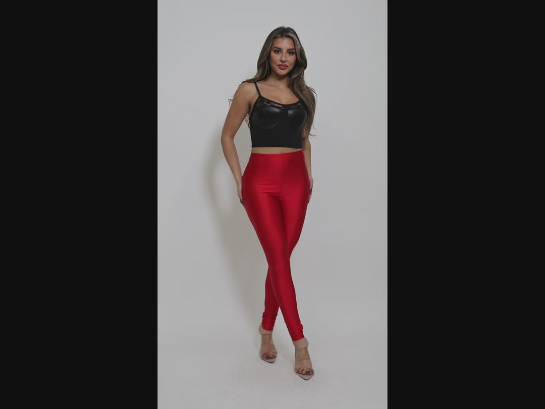 High Waisted shiny nylon leggings in Plus Size